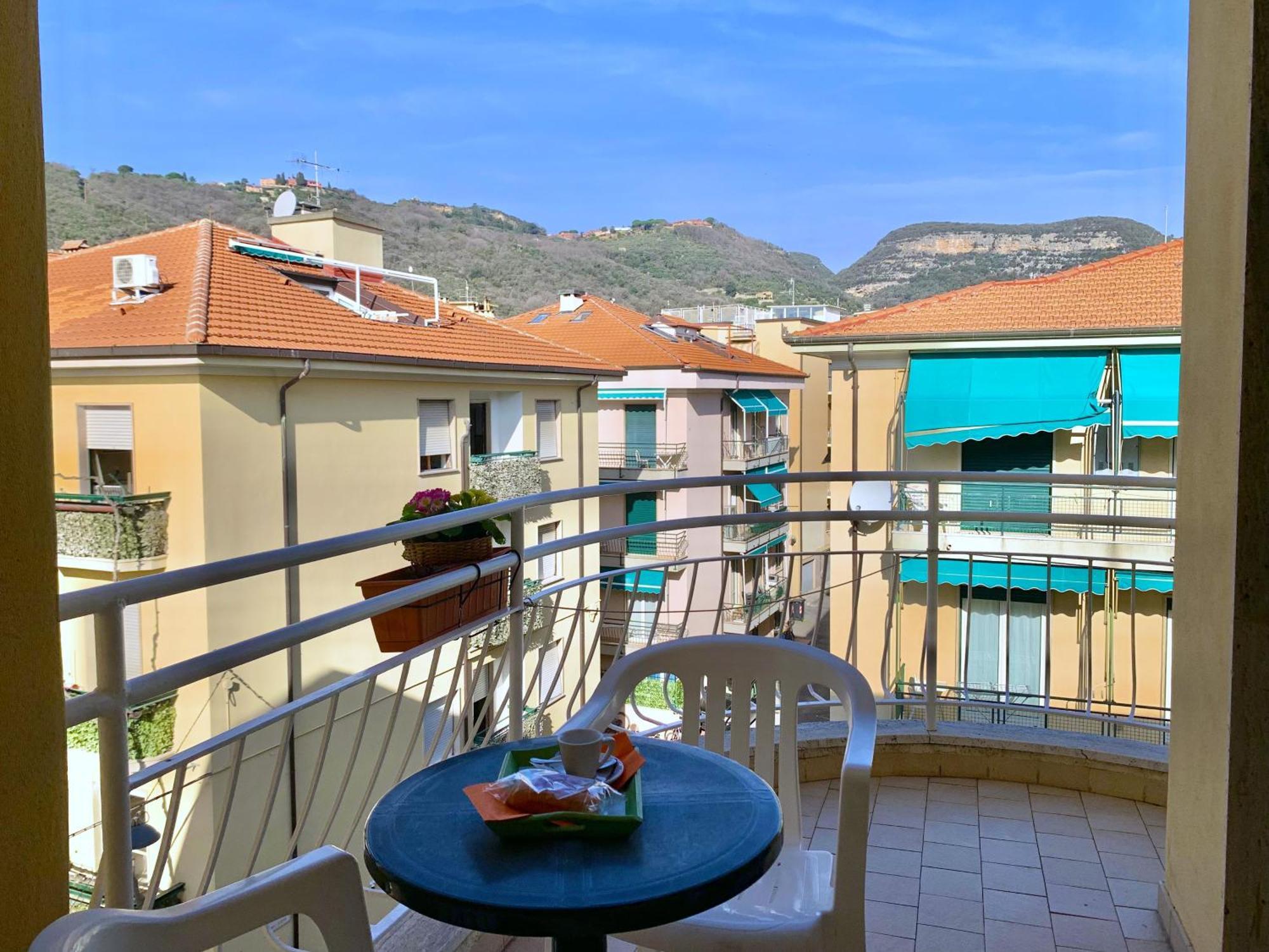 Hotel Villa Chiara Finale Ligure Eksteriør bilde